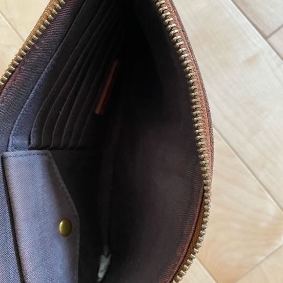 Brown Madewell Pouch Clutch - Picture 3 of 3